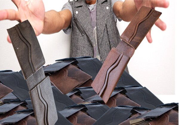 144-1224.SLC.jpg InteriorWallet4Pocket6 pack Image