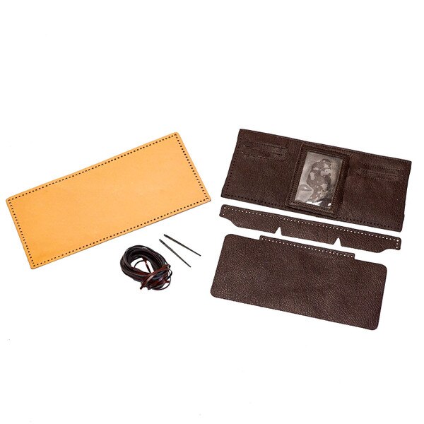 144-4010102.SLC.01.jpg Kit Wallet Maverick Tri-Fold Pre-Punch Pig - Brown Image