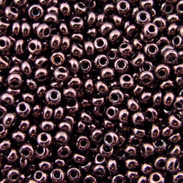229-109.SLC.jpg SeedBeadLstrPurple10/020g Image