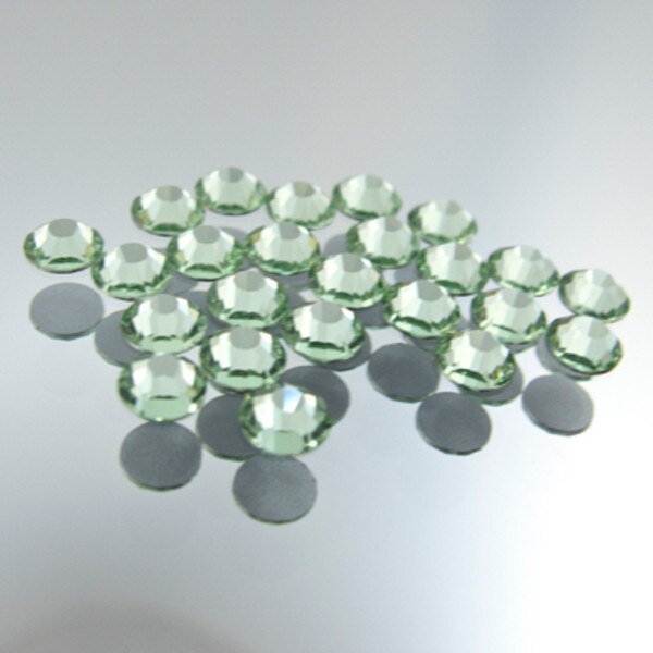 229-162423.SLC.jpg Chrysolite SS16 Flatback - 24pk Image