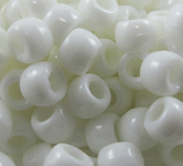 229-22.SLC.jpg White Pony Beads - 250pk Image