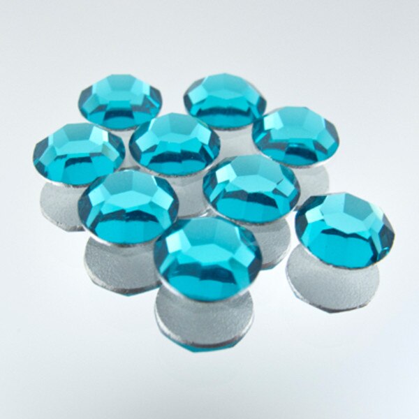 229-342410.SLC.jpg Blue Zircon SS34 Flatback - 9pk Image