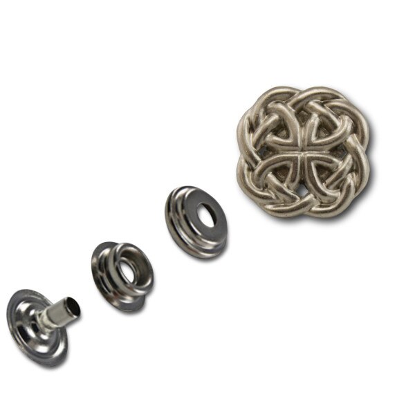 378-126505.SLC.jpg Line 24 Celtic Snap Set Image