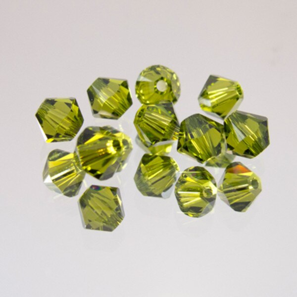 45-1161.SLC.jpg SwarovskiBiconeRose4mm72pk Image