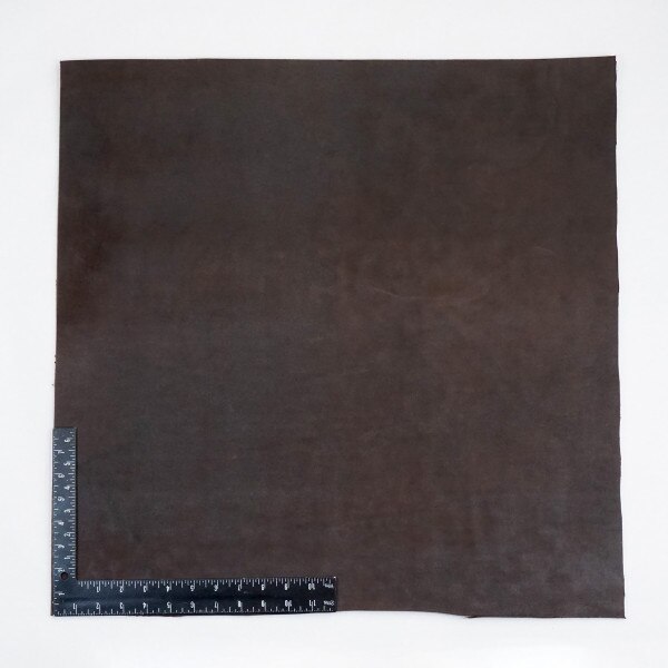 49-9224.SLC.2.jpg Hermann Oak Drum Dyed Brown Pre-Cut 8-10 oz. 24" x 24" Image