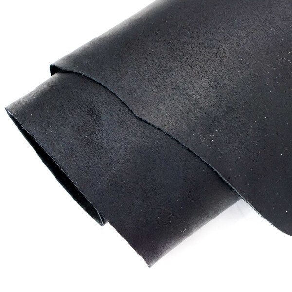 675-7000.SLC.2.jpg Titan Black 5-5.5 oz. Oil Tan Image
