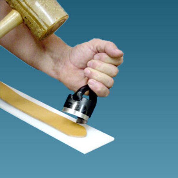88-0150.SLC.jpg Strap End Punch - English¾" Image