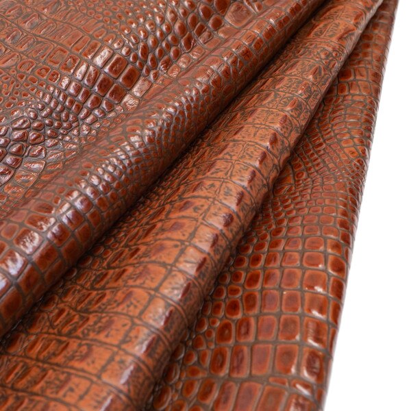 EGOC.Brown.01.jpg Embossed Gator on Cow Image