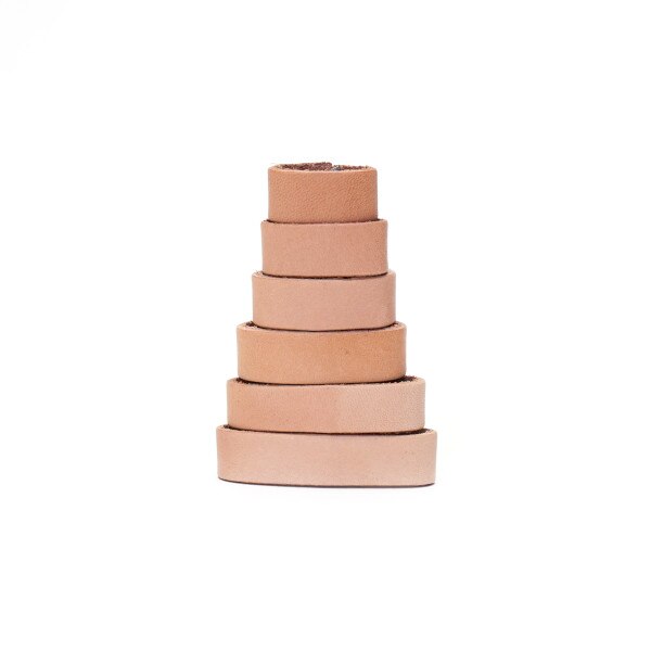 HOBK.Natural.01.jpg Hermann Oak Belt Keepers Image