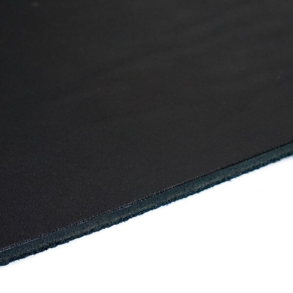 HOBL.Haircell.2.jpg Herman Oak Black Image