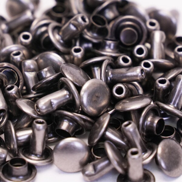 SBDCR.Gunmetal.Small.02.jpg Double Capped Rivet - Solid Brass Image
